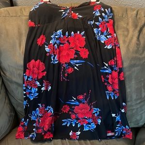Woman’s No Boundaries Summer Floral Dress